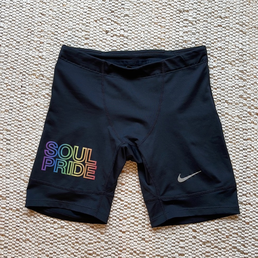 Men’s Nike Running Compression Short Limited SoulCycle PRIDE Edition (MEDIUM)